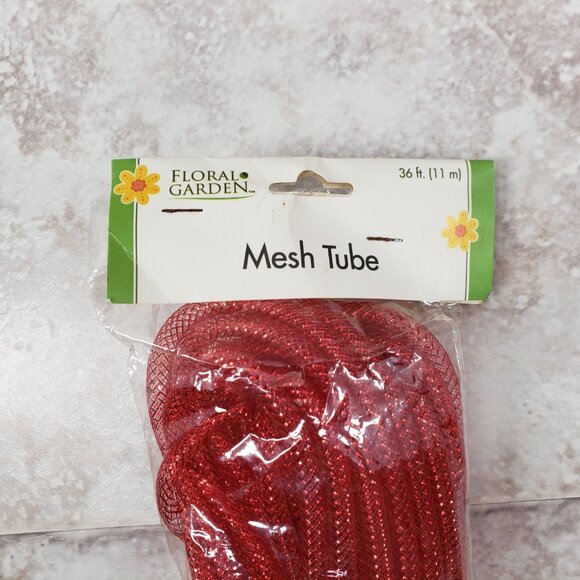 Arts Crafts Decorative Floral Garden Mesh Garland Plastic Red Tubing 36 ft - Picture 3 of 11